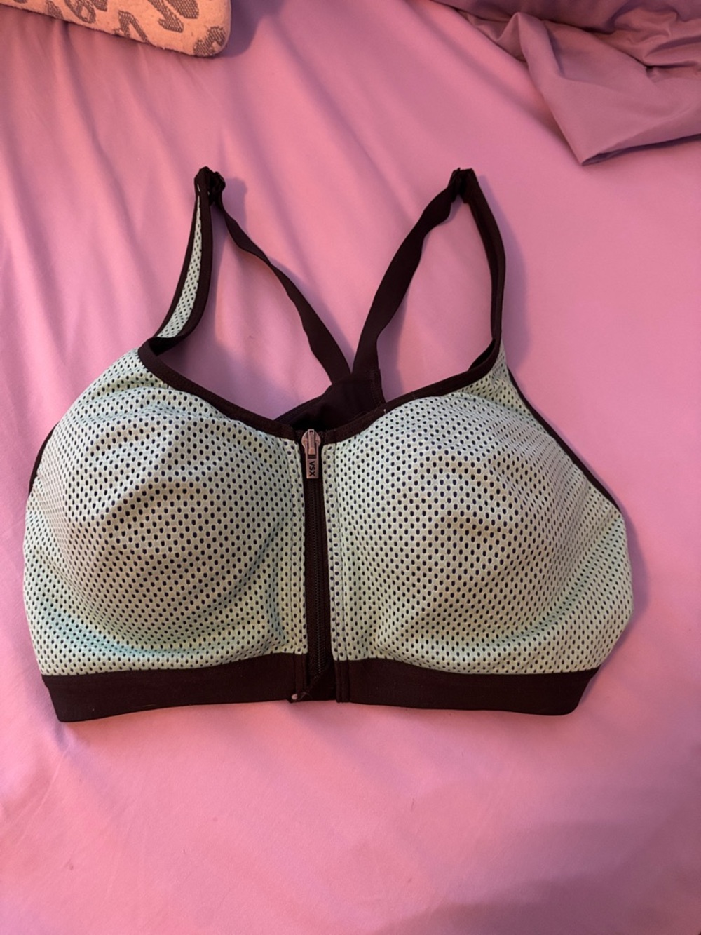 VSX 36c sports bra